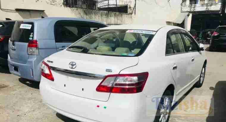 Toyota Premio 2014 White