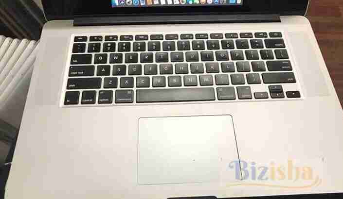 Apple MacBook Pro