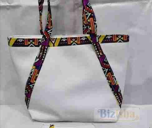 Tote bags