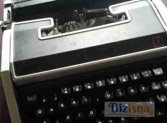 Italian made type writer on sale